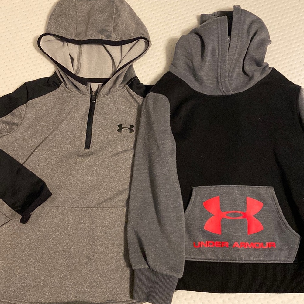 Under Armour boys sweatshirts Boys size 5 (XS)